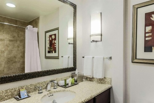 Hilton Phoenix Chandler - image 2