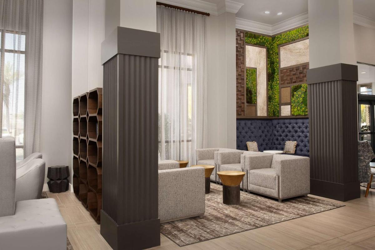 Hilton Phoenix Chandler - image 3