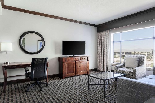 Hilton Phoenix Chandler - image 36