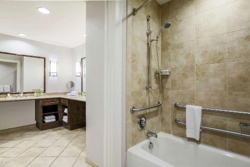Hilton Phoenix Chandler - image 37