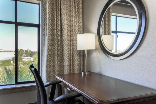 Hilton Phoenix Chandler - image 49