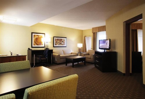 Holiday Inn Phoenix/Chandler an IHG Hotel - image 10