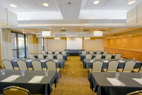 Holiday Inn Phoenix/Chandler an IHG Hotel - image 22
