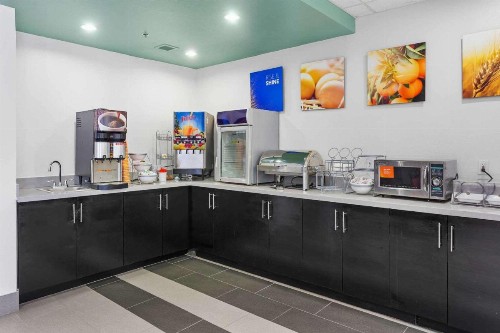 Comfort Inn Chandler - Phoenix South I-10 - image 38