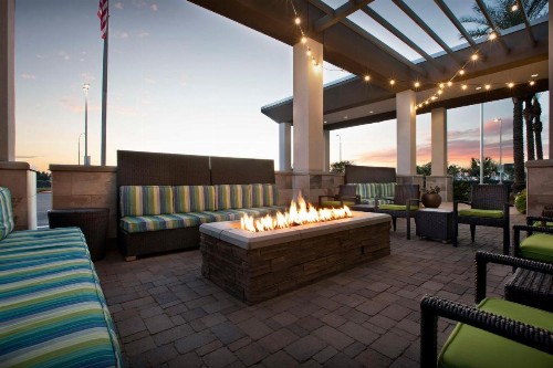 Home2 Suites by Hilton Phoenix Chandler - image 10
