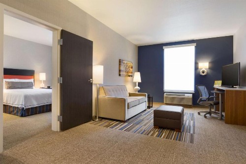 Home2 Suites by Hilton Phoenix Chandler - image 23