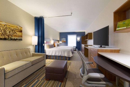 Home2 Suites by Hilton Phoenix Chandler - image 25