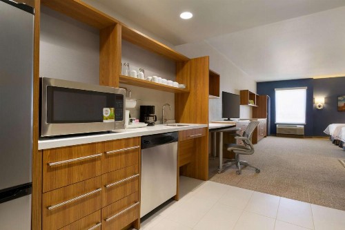 Home2 Suites by Hilton Phoenix Chandler - image 36