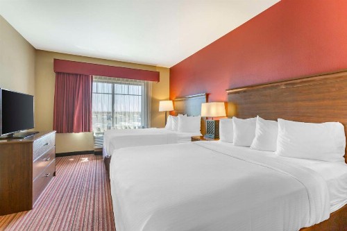 Best Western Plus Chandler Hotel & Suites - image 41