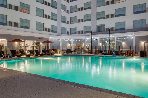 Cambria Hotel Phoenix Chandler - Fashion Center - image 40