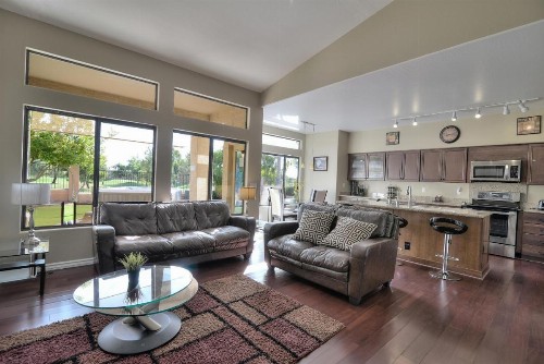 Chandler - image 13