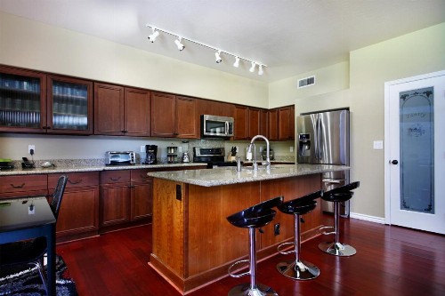 Chandler - image 3