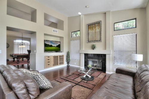 Chandler - image 9