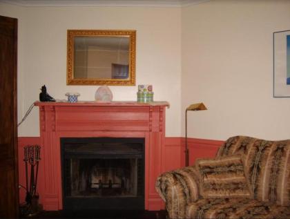 Chapel Hill InnTown - image 4