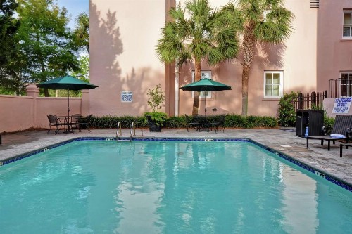 Embassy Suites Charleston - Historic District - image 10