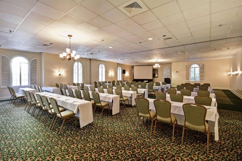 Embassy Suites Charleston - Historic District - image 37
