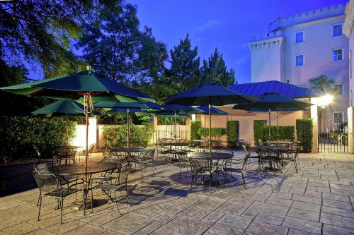 Embassy Suites Charleston - Historic District - image 9