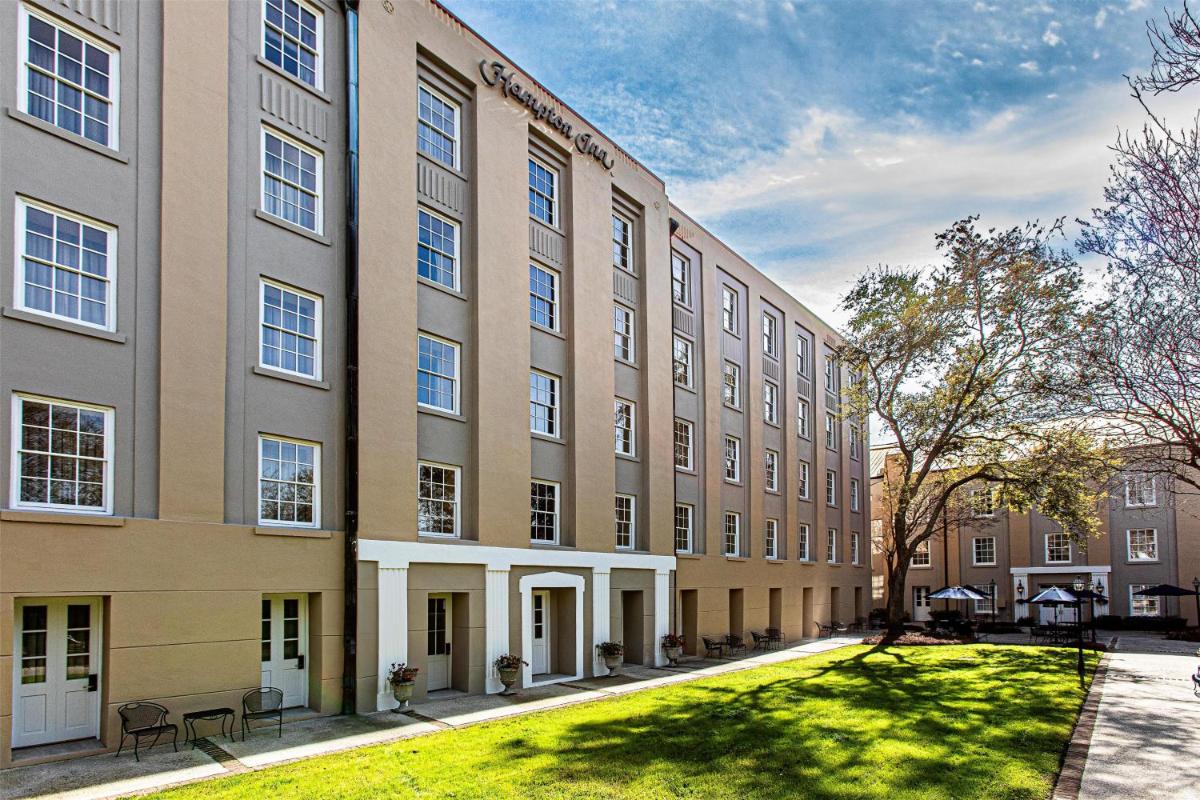 Hampton Inn Charleston-Historic District - main image