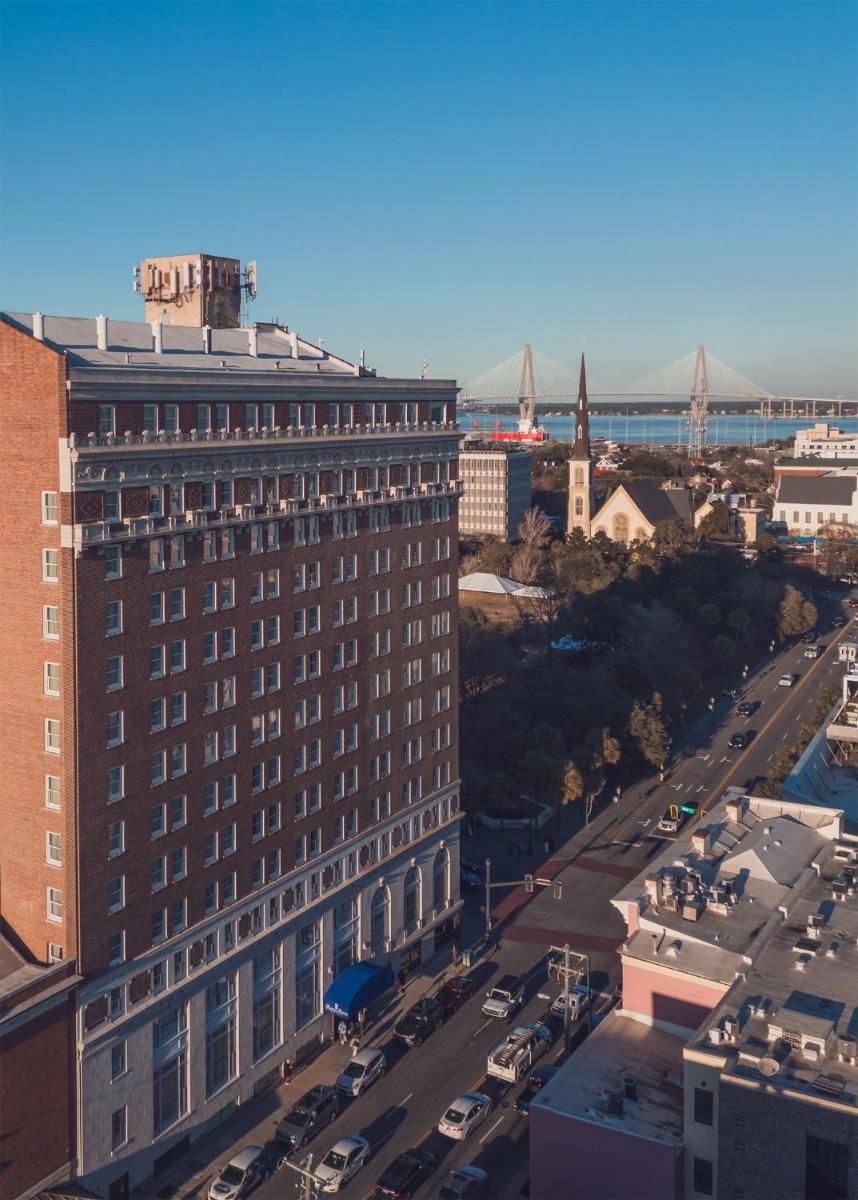 Francis Marion Hotel - main image