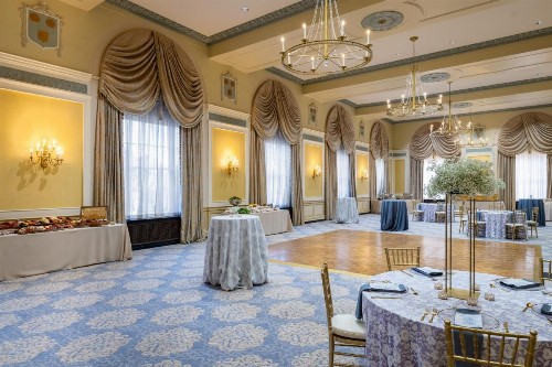 Francis Marion Hotel - image 18