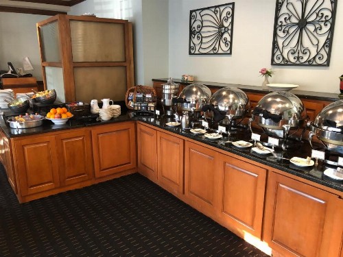 Francis Marion Hotel - image 28