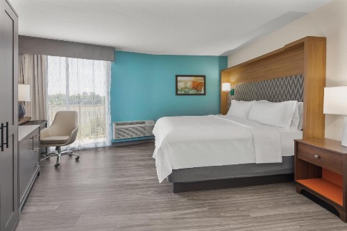 Holiday Inn Charleston-Riverview an IHG Hotel - image 22