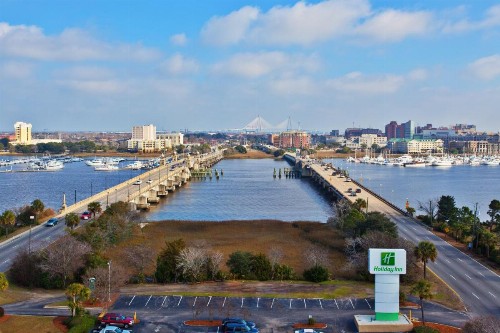 Holiday Inn Charleston-Riverview an IHG Hotel - image 27