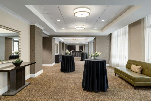 Courtyard by Marriott Charleston Historic District - image 11