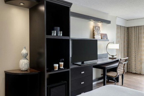 Courtyard by Marriott Charleston Historic District - image 12