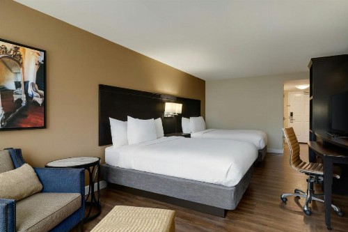 Courtyard by Marriott Charleston Historic District - image 19