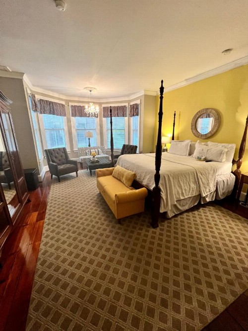Barksdale House Inn - image 30