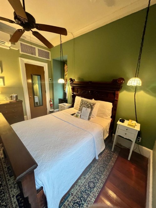 Barksdale House Inn - image 37