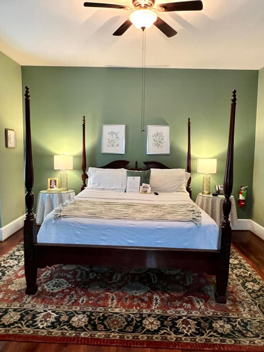 Barksdale House Inn - image 5