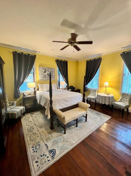 Barksdale House Inn - image 9