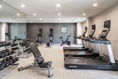SpringHill Suites by Marriott Charleston Downtown/Riverview - image 32