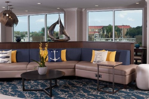 SpringHill Suites by Marriott Charleston Downtown/Riverview - image 7