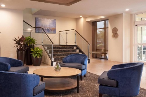 SpringHill Suites by Marriott Charleston Downtown/Riverview - image 8
