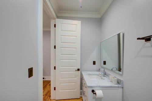 The Quarters on King - image 3