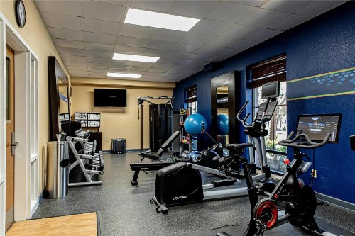 Hampton Inn Charleston-Daniel Island - image 22