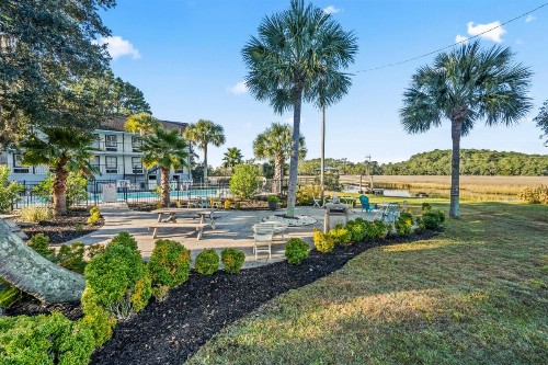 Creekside Lands Inn - image 41