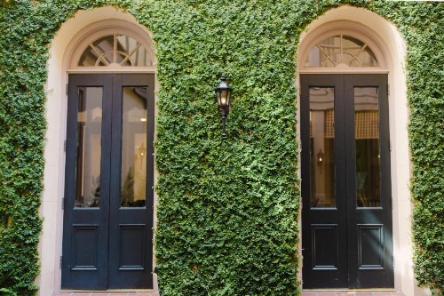 Kings Courtyard Inn - image 24