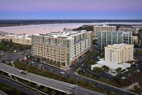 Holiday Inn Express Charleston Downtown - Medical Area an IHG Hotel - image 20