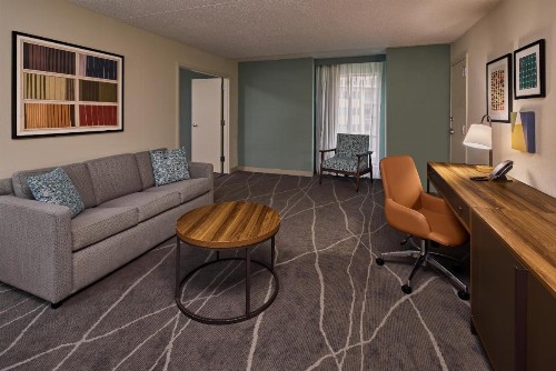 Holiday Inn Express Charleston Downtown - Medical Area an IHG Hotel - image 41