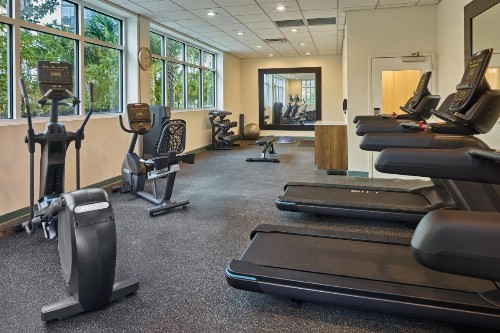 Holiday Inn Express Charleston Downtown - Medical Area an IHG Hotel - image 45