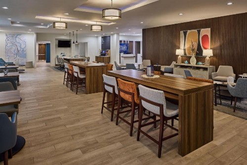 Holiday Inn Express Charleston Downtown - Medical Area an IHG Hotel - image 7