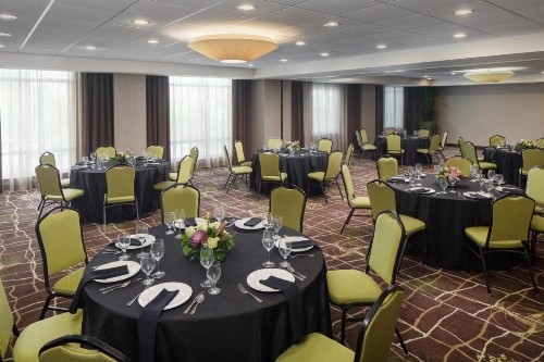 Holiday Inn Charleston Historic Downtown an IHG Hotel - image 18