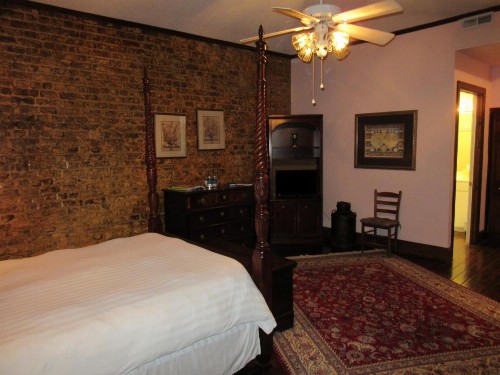 27 State Street Bed & Breakfast - image 8
