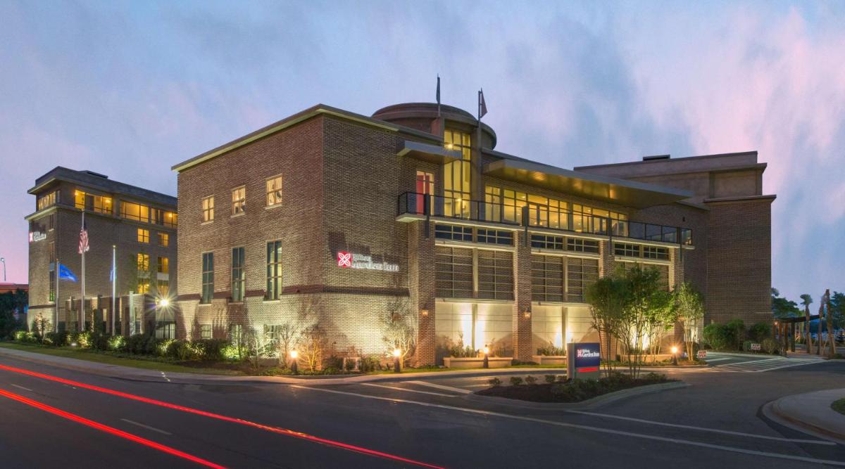 Hilton Garden Inn Charleston Waterfront/Downtown - main image