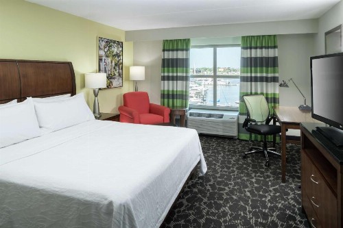 Hilton Garden Inn Charleston Waterfront/Downtown - image 23