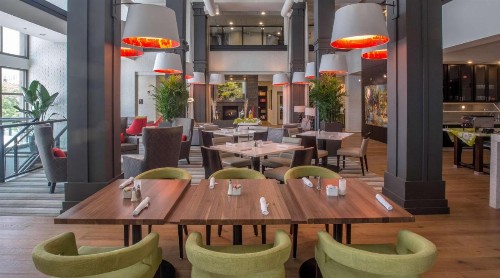 Hilton Garden Inn Charleston Waterfront/Downtown - image 6